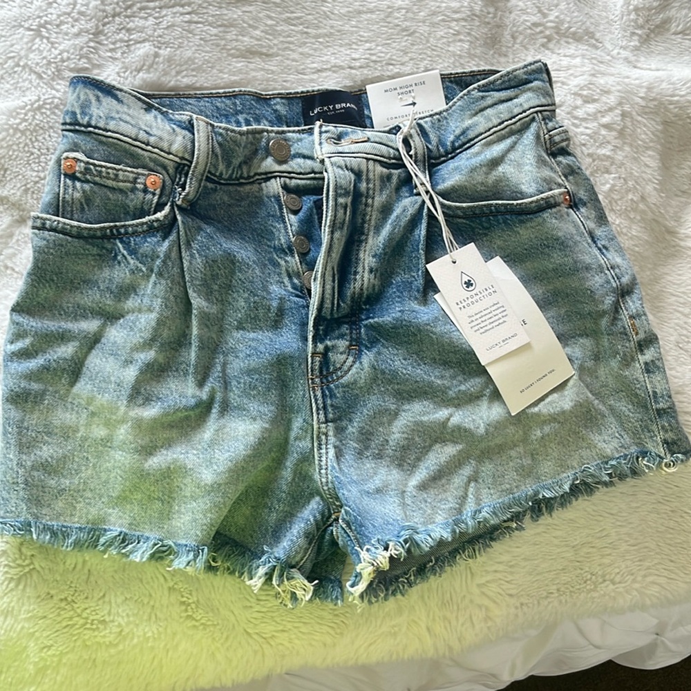 Lucky Brand Mom High Rise Short 4